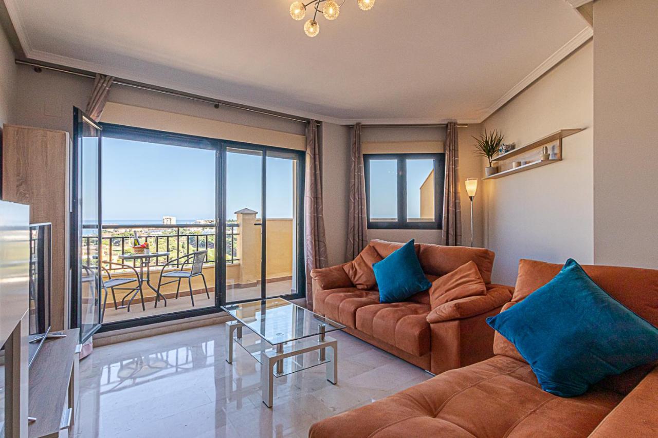 797 Holiday Rentals - Moderno Piso Para 5 Con Hermosas Vistas Benalmadena Ngoại thất bức ảnh